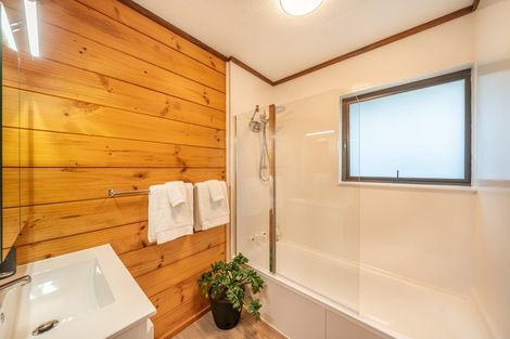 Photo of property in 492 Moonshine Hill Road, Moonshine Valley, Porirua, 5381