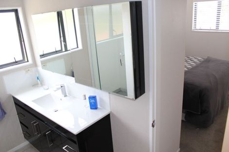 Photo of property in 16 Ridgeway Drive, Te Kamo, Whangarei, 0112