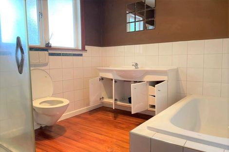 Photo of property in 40 Routley Drive, Glen Eden, Auckland, 0602