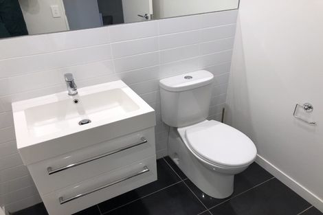 Photo of property in 15/2u Stone Street, Miramar, Wellington, 6022