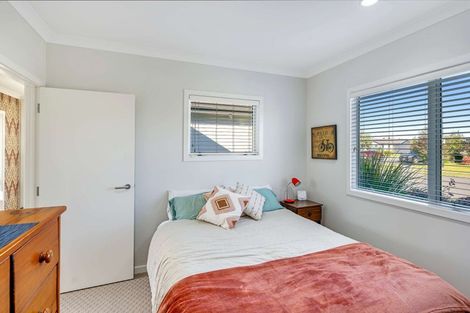 Photo of property in 29 Aoraki Road, Poraiti, Napier, 4112