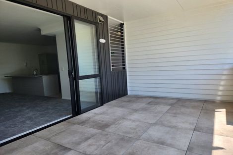 Photo of property in 13/11 Carlos Drive, Flat Bush, Auckland, 2016