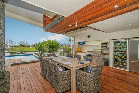 Photo of property in 8 Hei Esplanade, Whitianga, 3510