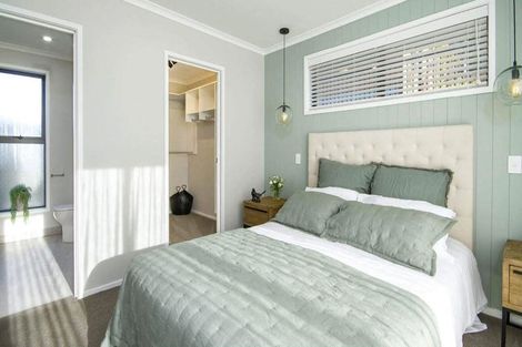 Photo of property in 33 Josh Road, Huapai, Kumeu, 0810