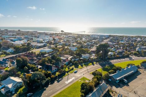 Photo of property in 77 Owles Terrace, New Brighton, Christchurch, 8061