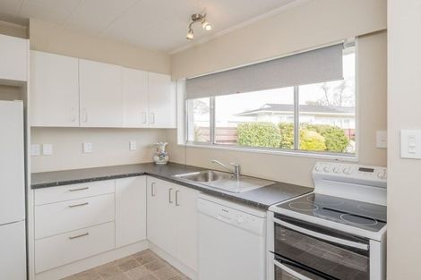 Photo of property in 22 Matai Street, Waikanae, 5036