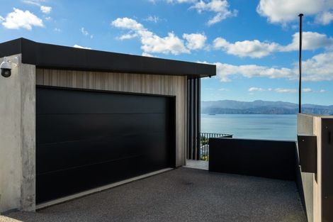 Photo of property in 14 Shalimar Crescent, Khandallah, Wellington, 6035