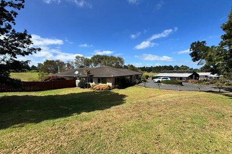 Photo of property in 27 Williams Road, Glenbrook, Waiuku, 2681