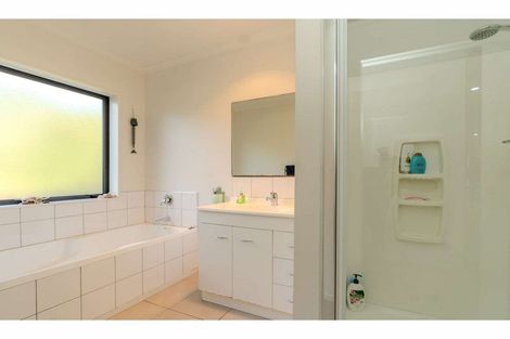 Photo of property in 530 Waimate North Road, Kerikeri, 0293