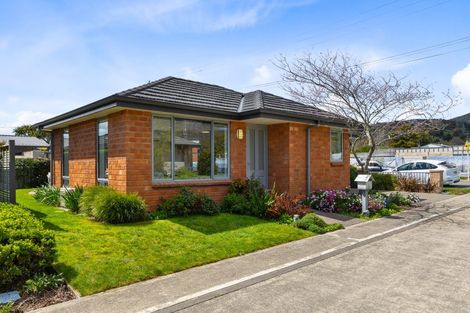 Photo of property in 2 Acorn Way, Stoke, Nelson, 7011