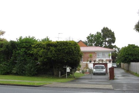 Photo of property in 2/32 Park Estate Road, Rosehill, Papakura, 2113