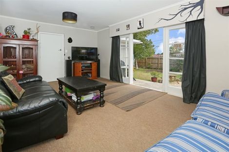 Photo of property in 52 Metcalfe Road, Ranui, Auckland, 0612