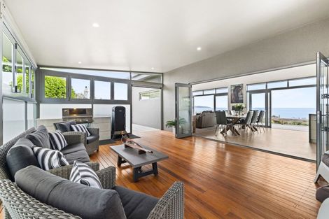 Photo of property in 15 Lightning Ridge View, Waimarama, 4294