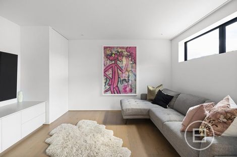 Photo of property in 34 Minaret Ridge, Wanaka, 9305