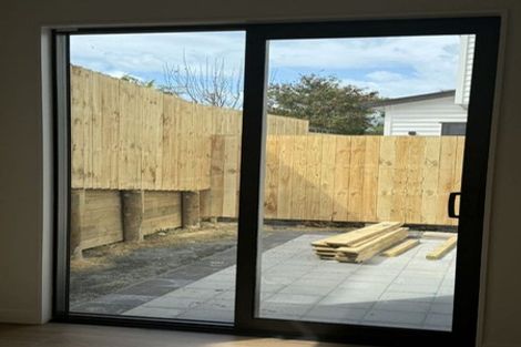 Photo of property in 215c Forrest Hill Road, Forrest Hill, Auckland, 0620