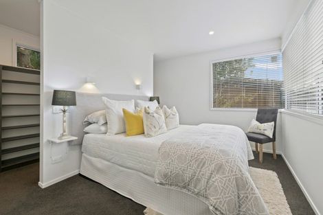 Photo of property in 21 Berne Place, Birkenhead, Auckland, 0626