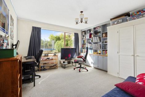 Photo of property in 9 The Sounding, Whitby, Porirua, 5024