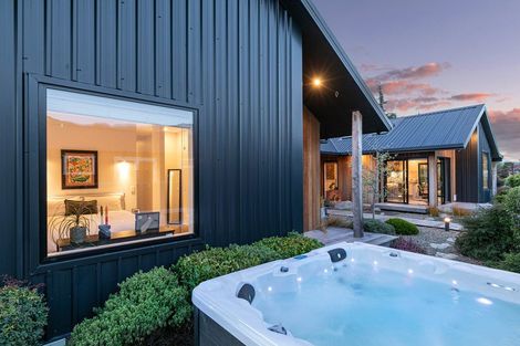 Photo of property in 5 Loach Road, Hawea Flat, Wanaka, 9382