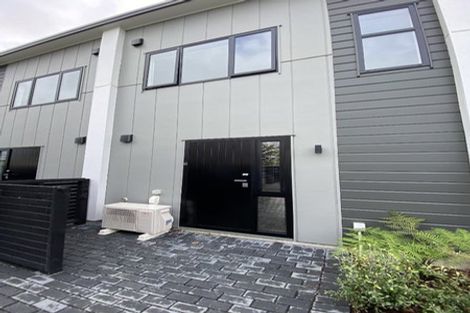 Photo of property in 6/66 Metcalfe Road, Ranui, Auckland, 0612