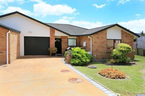 Photo of property in 16/169 Sturges Road, Henderson, Auckland, 0612