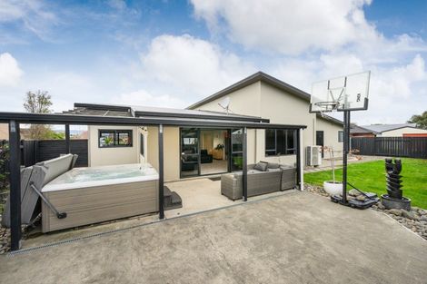 Photo of property in 24 Branigan Parade, Kelvin Grove, Palmerston North, 4414