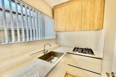 Photo of property in 42 Cresta Avenue, Beach Haven, Auckland, 0626