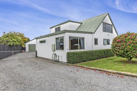 Photo of property in 19 Mclaughlins Road, Darfield, 7510