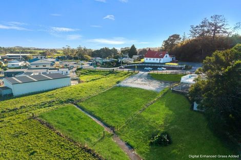 Photo of property in 14 Kaiwaka-mangawhai Road, Kaiwaka, 0975