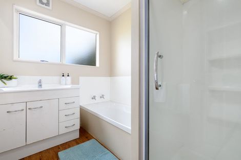 Photo of property in 18 Highmore Place, Brookfield, Tauranga, 3110