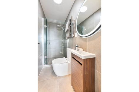 Photo of property in 43f Bodi Place, Te Atatu South, Auckland, 0610