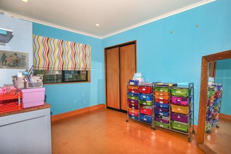 Photo of property in 15 Eastons Road, Westport, 7825