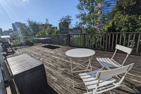 Photo of property in 221a The Terrace, Wellington Central, Wellington, 6011