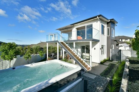 Photo of property in 36 Manhattan Rise, Orewa, 0931