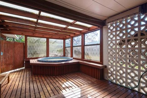 Photo of property in 55 Blakeborough Drive, Forrest Hill, Auckland, 0620