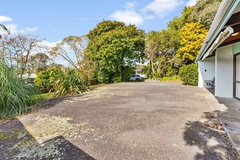 Photo of property in 51 Wairau Road, Oakura, 4314