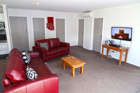 Photo of property in 28 Brecon Road, Stratford, 4332