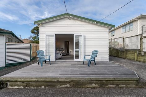 Photo of property in 63 Pikarere Street, Titahi Bay, Porirua, 5022