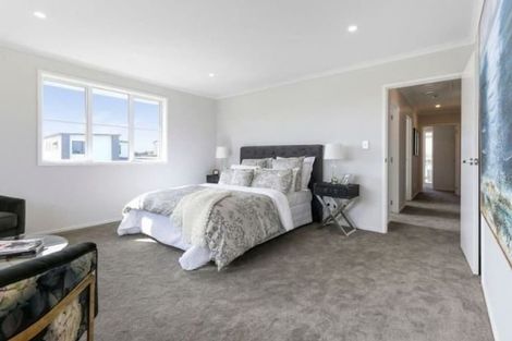 Photo of property in 54 Hayfield Way, Karaka, Papakura, 2113