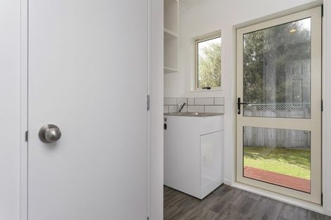 Photo of property in 2/31 Stanley Street, Wharewaka, Taupo, 3330