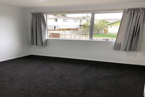 Photo of property in 42 Pisces Road, Glen Eden, Auckland, 0602