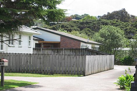 Photo of property in 79 Godley Road, Green Bay, Auckland, 0604