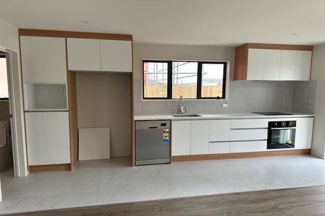 Photo of property in 20 Rorotu Avenue, Karaka, 2113