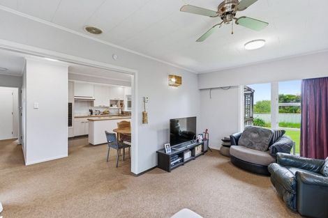 Photo of property in 27 Clunie Avenue, Raumati South, Paraparaumu, 5032
