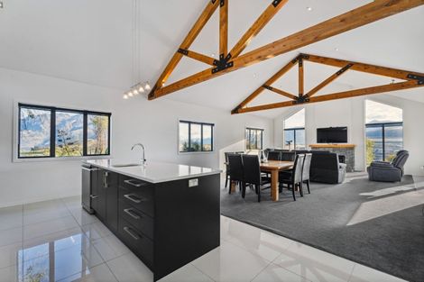 Photo of property in 15 Mckellar Drive, Jacks Point, Queenstown, 9371