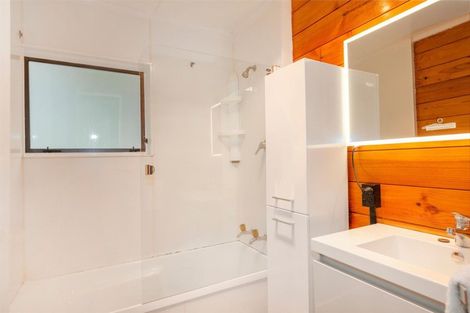 Photo of property in 6 The Bollard, Whitby, Porirua, 5024