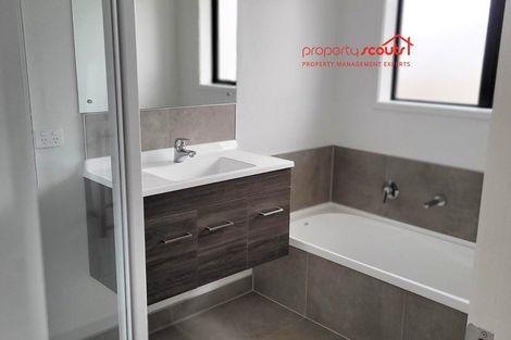 Photo of property in 5 Kapiakauri Road, One Tree Point, 0118