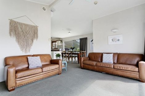 Photo of property in 23 Sunset Street, Hilltop, Taupo, 3330