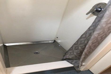 Photo of property in 82 Rolleston Street, Mount Cook, Wellington, 6021