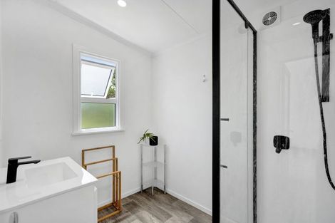 Photo of property in 39 Domett Street, Opunake, 4616