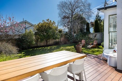 Photo of property in 33 Highgate, Belleknowes, Dunedin, 9011